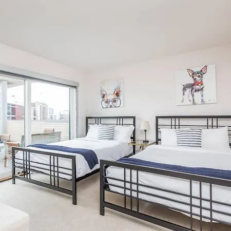 Upscale 3Br Penthouse By Cozysuites Indianapolis Exterior foto