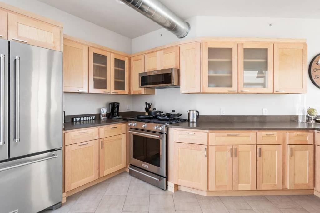 Holiday home Upscale 3br Penthouse By Cozysuites Indianapolis